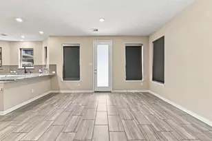 13050 Chestnut Stream Trail, Houston, TX 77070 - Photo 12