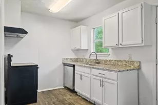4114 Clover St, Houston, TX 77051 - Photo 6