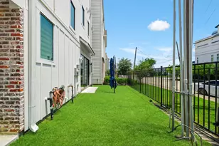3314 Hutchins St, Houston, TX 77004 - Photo 18