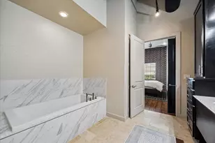 1111 Studewood St, Houston, TX 77008 - Photo 26