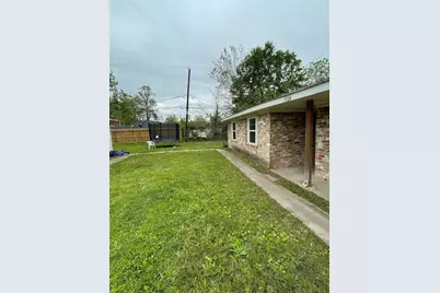 9322 Nyssa Street, Houston, TX 77078 - Photo 2
