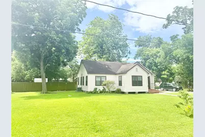 212 South Street, Baytown, TX 77520 - Photo 2