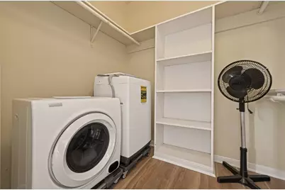 1516 Bay Area Boulevard #H10, Houston, TX 77058 - Photo 14