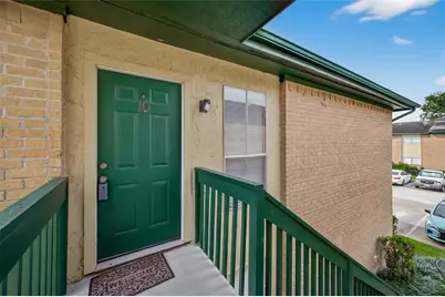 1516 Bay Area Boulevard #H10, Houston, TX 77058 - Photo 4