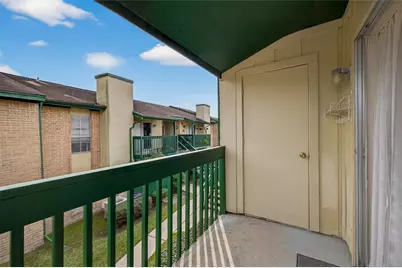 1516 Bay Area Boulevard #H10, Houston, TX 77058 - Photo 18