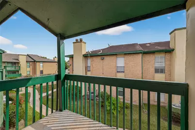 1516 Bay Area Boulevard #H10, Houston, TX 77058 - Photo 2