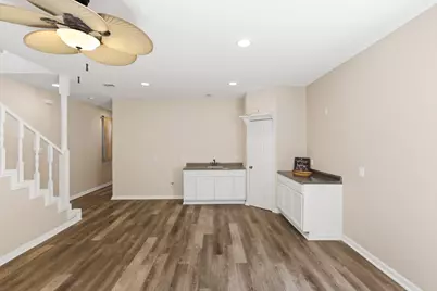 313 Grand Avenue, Bacliff, TX 77518 - Photo 16