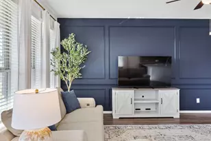 15318 Spring Lake Ave, Mont Belvieu, TX 77523 - Photo 14