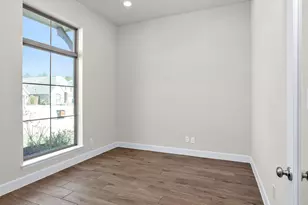 15982 Mahogany Mist Dr, Conroe, TX 77302 - Photo 8