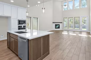 15982 Mahogany Mist Dr, Conroe, TX 77302 - Photo 6