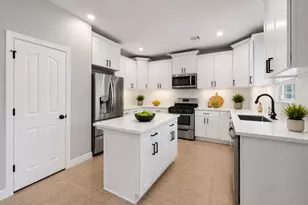 14002 St Thomas St, Mont Belvieu, TX 77523 - Photo 16