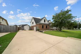 14002 St Thomas St, Mont Belvieu, TX 77523 - Photo 2
