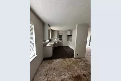 9122 Laura Koppe Road, Houston, TX 77078 - Photo 4