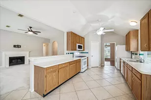 12530 Hammersmith Dr, Tomball, TX 77377 - Photo 18