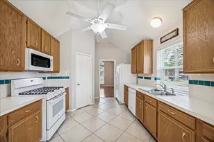 12530 Hammersmith Dr, Tomball, TX 77377 - Photo 14