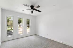 4308 Pine Shadows St, Dickinson, TX 77539 - Photo 22