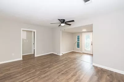 2523 S Broadway Street, La Porte, TX 77571 - Photo 4