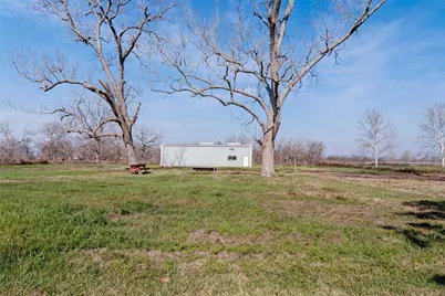 8439 Fm 442, Boling, TX 77420 - Photo 32