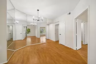 2211 S Braeswood Blvd, Houston, TX 77030 - Photo 4