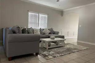 10902 Seneca St, Houston, TX 77016 - Photo 2