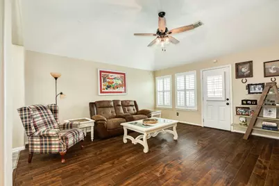 2715 Long Grove Ln, Richmond, TX 77469 - Photo 10