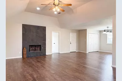 2402 Heather Street, Highlands, TX 77562 - Photo 12