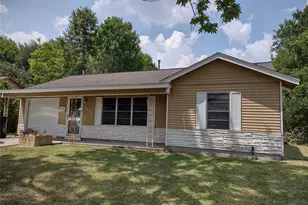 6027 Belneath St, Houston, TX 77033 - Photo 8