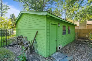 18162 Atkinson Ln, Conroe, TX 77384 - Photo 10