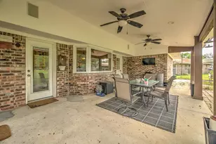12403 Cherry Point Dr, Mont Belvieu, TX 77535 - Photo 44