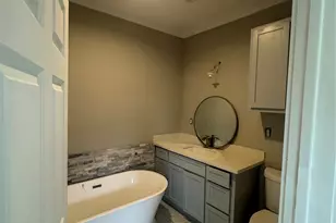 10319 Glenkirk Dr, Houston, TX 77089 - Photo 32