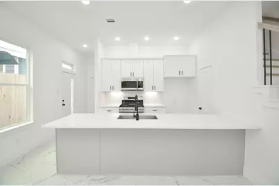 9312 Waller Street, Houston, TX 77012 - Photo 8