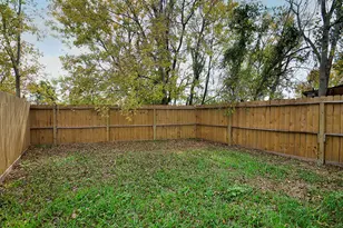 9312 Waller St, Houston, TX 77012 - Photo 26