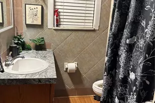 505 E Sterling St, Baytown, TX 77520 - Photo 26