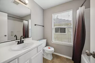 1609 Nichole Woods Drive, Houston, TX 77047 - Photo 6