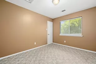 16818 Basewood Ct, Sugar Land, TX 77498 - Photo 24