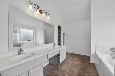 15010 Chestnut Falls Drive, Cypress, TX 77433 - Photo 24