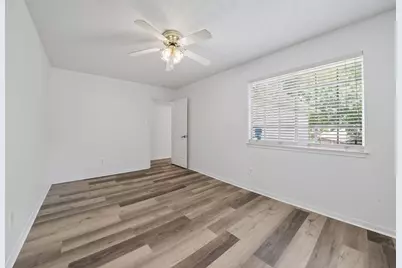 15010 Chestnut Falls Drive, Cypress, TX 77433 - Photo 30