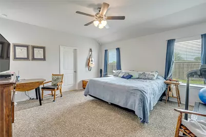 8022 Front Nine Lane, Navasota, TX 77868 - Photo 14