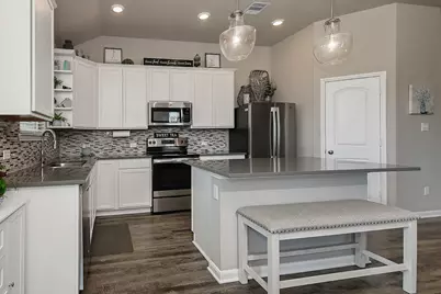 305 Brocks Court, Montgomery, TX 77356 - Photo 8