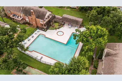10328 Hammerly Boulevard #10, Houston, TX 77043 - Photo 24
