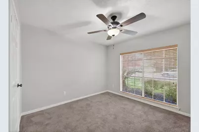 923 N Wellsford Drive, Pearland, TX 77584 - Photo 12