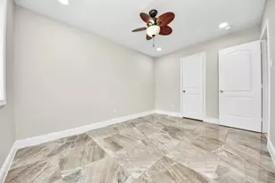 5039 E Pagewick Dr, Houston, TX 77041 - Photo 30
