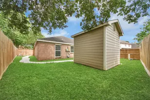 5039 E Pagewick Dr, Houston, TX 77041 - Photo 46
