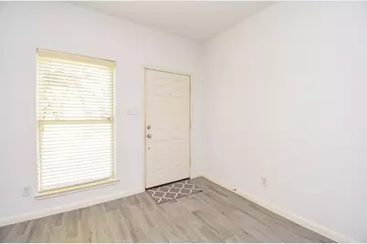 2202 Naomi Street #3, Houston, TX 77054 - Photo 4