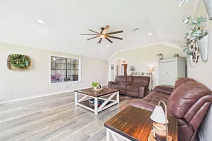 4610 Mustang Rd Rd, Alvin, TX 77511 - Photo 14