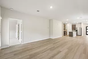 383 Sunrise Ranch Dr, Montgomery, TX 77316 - Photo 6