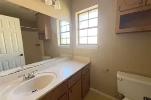 2407 Sue St, El Campo, TX 77437 - Photo 24