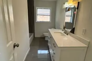 9001 Chatwood Dr, Houston, TX 77078 - Photo 8