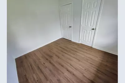 9001 Chatwood Drive, Houston, TX 77078 - Photo 10
