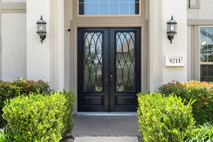 5711 Clouds Creek Ln, Sugar Land, TX 77479 - Photo 4